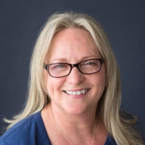 business headshot 2020 (2)